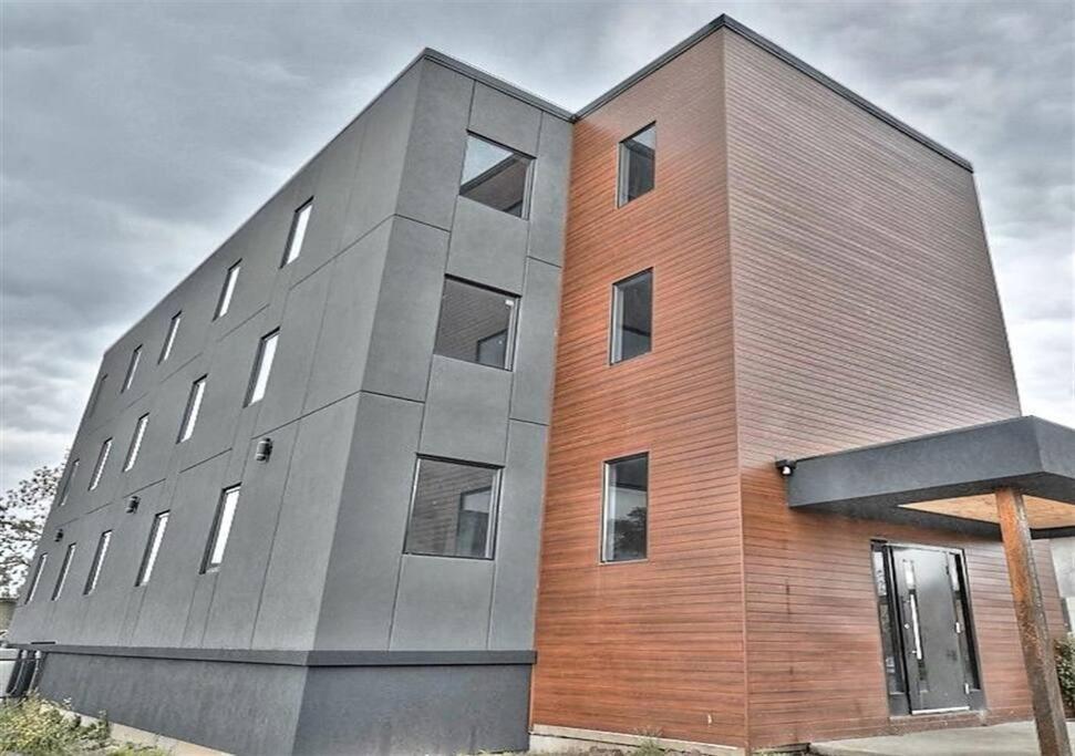 Luxury Boutique 2Bedroom Condo 2A Niagara Falls Luaran gambar
