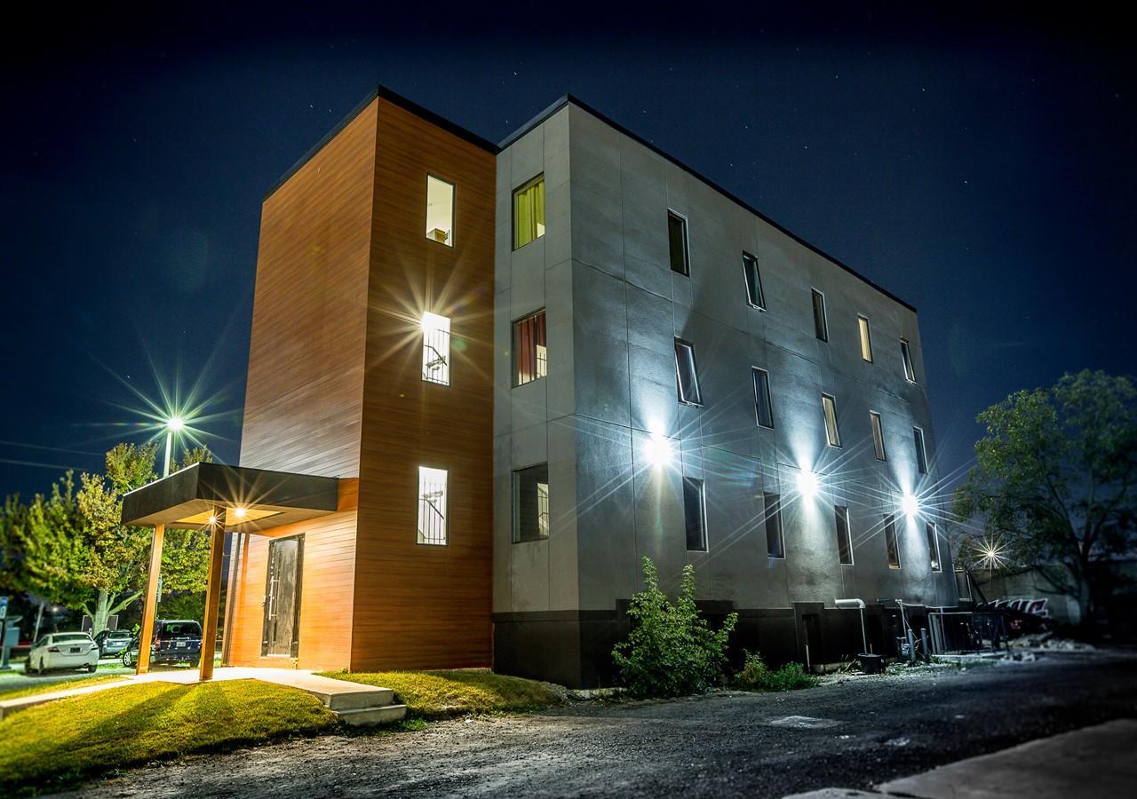 Luxury Boutique 2Bedroom Condo 2A Niagara Falls Luaran gambar